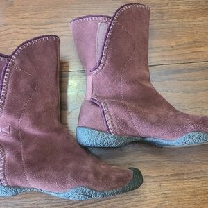 Keen Suede Ankle Boots in  Dark Rust Brown.